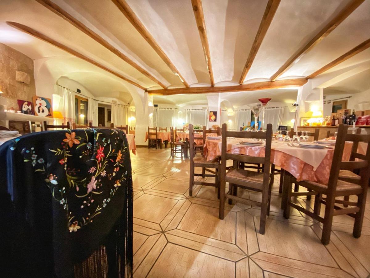Locanda Tipica Sa Corte オリエーナ エクステリア 写真